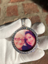 Cargar imagen en el visor de la galería, Custom Picture Pendant - Ragetown Jewelers