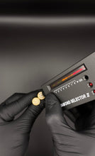 Cargar imagen en el visor de la galería, 1.20 Carat Moissanite Cluster Earrings - Ragetown Jewelers