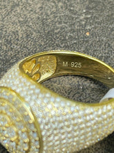 Cargar imagen en el visor de la galería, 3ct Moissanite Round Cluster Ring - Ragetown Jewelers
