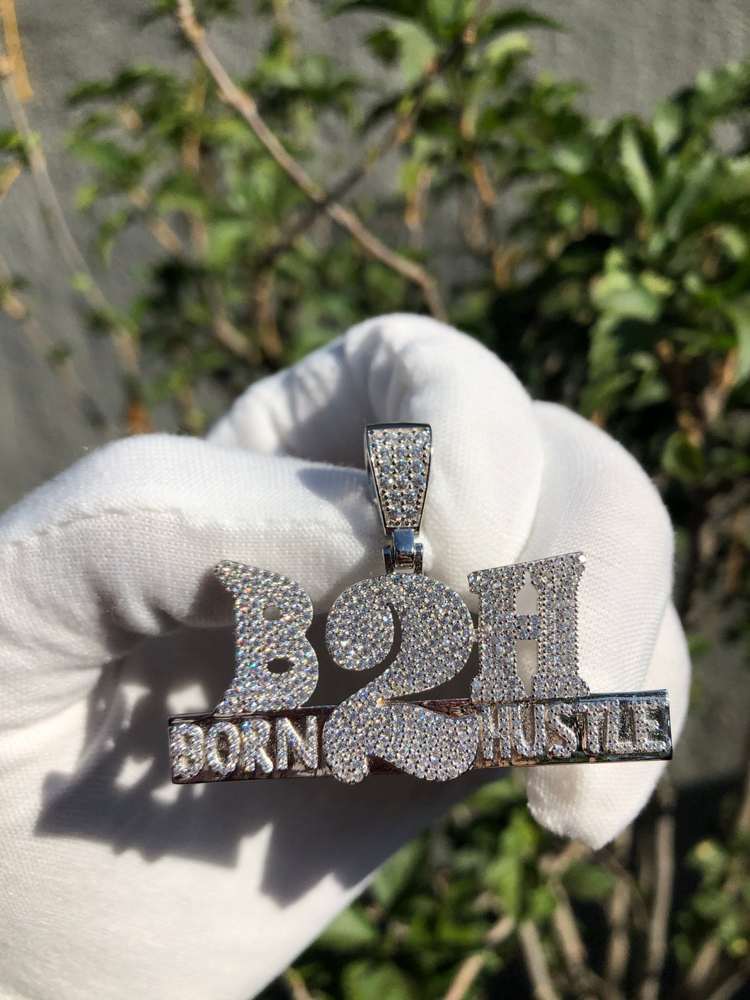 Born 2 Hustle Pendant - Bay Area Drip Shop