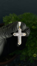 Cargar imagen en el visor de la galería, 925/14k Cross Pendant - Ragetown Jewelers
