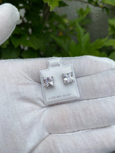 Cargar imagen en el visor de la galería, 6mm Princess Cut Studs - Ragetown Jewelers
